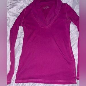 Dark V-Neck Long Sleeve Top